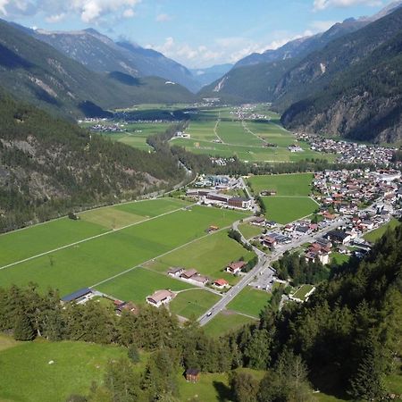 Landhaus Steinmueller Längenfeld Kültér fotó